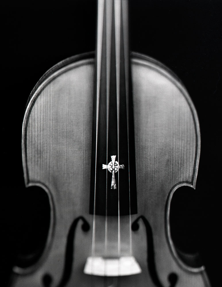 Handmade Violins & Guitars